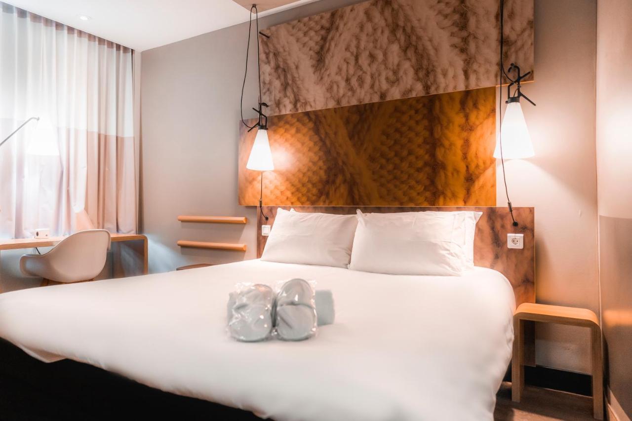 Ibis Centre Hotel 3*
