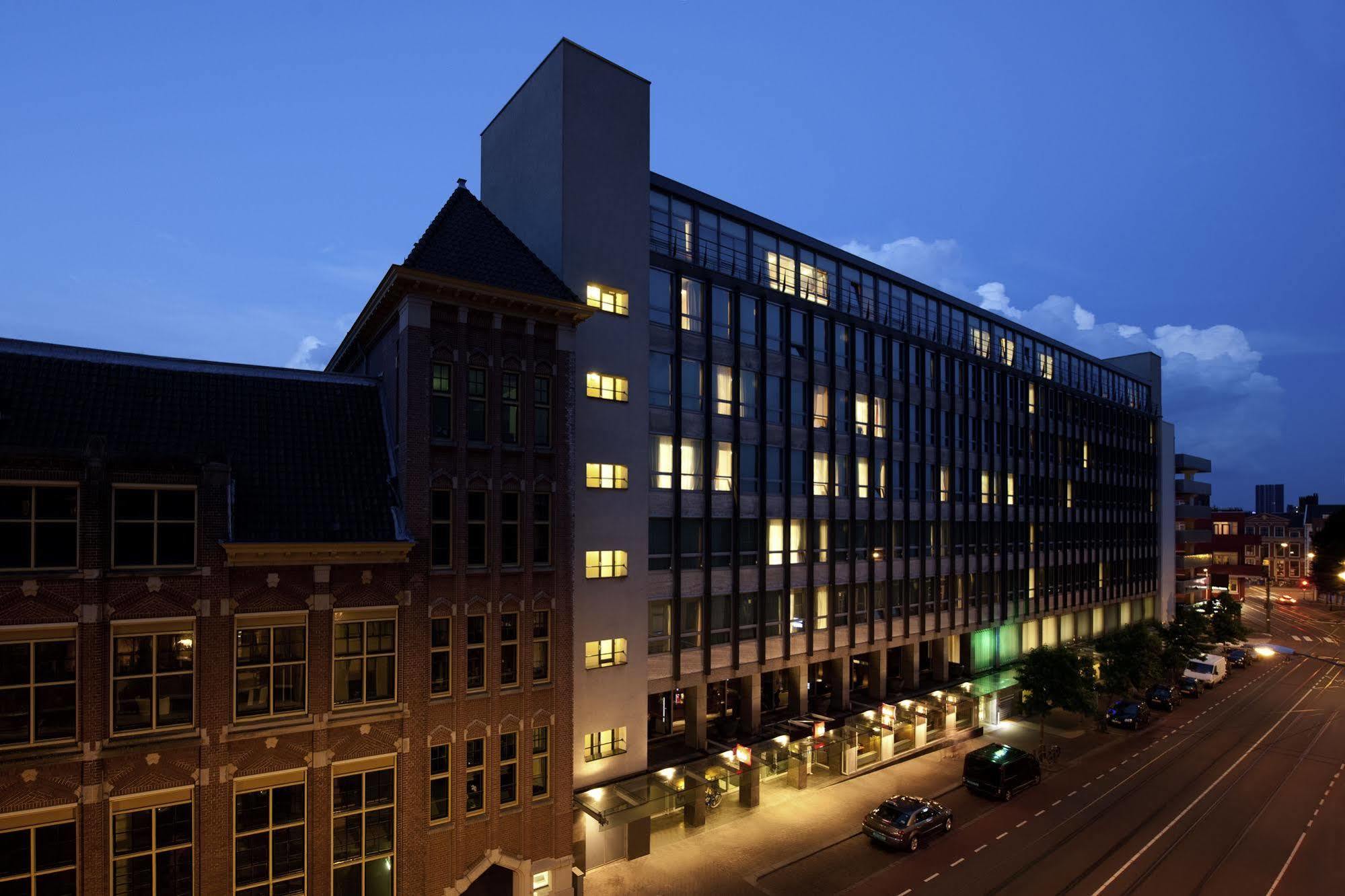 Ibis Centre 3*